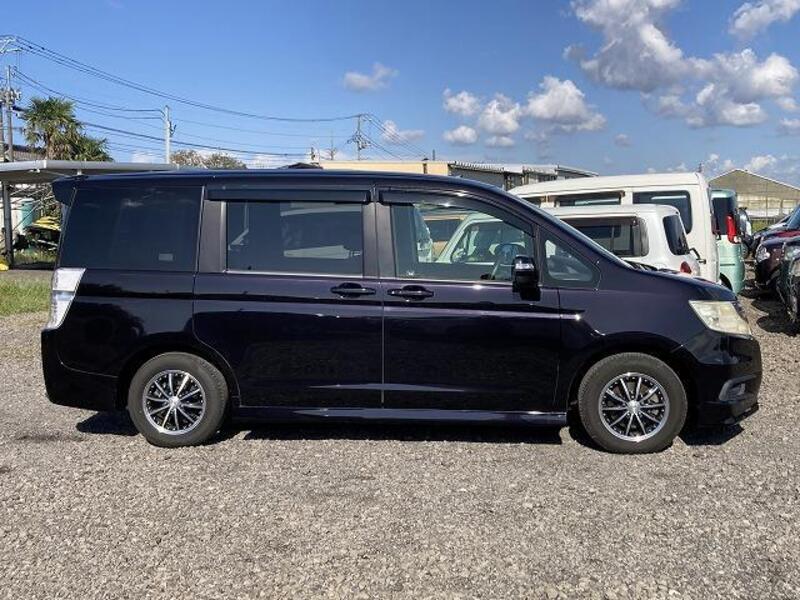 STEPWAGON SPADA