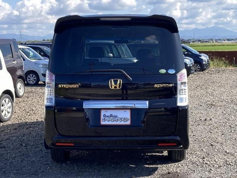 STEPWAGON SPADA