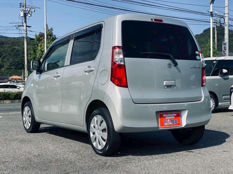 WAGON R