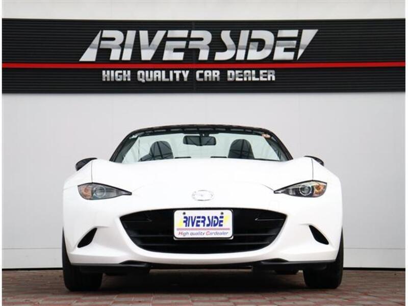 ROADSTER