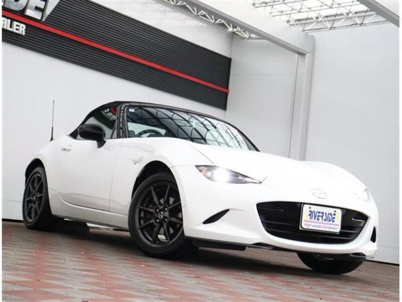 ROADSTER