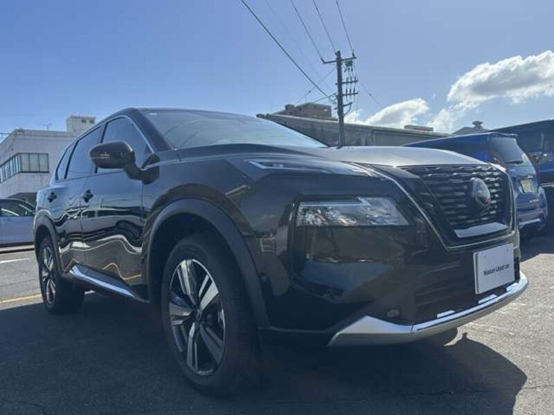 X-TRAIL