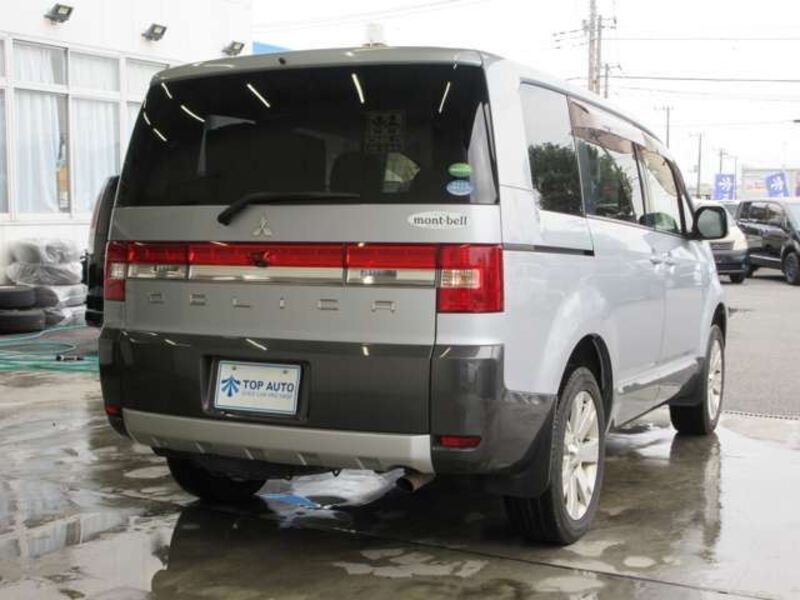 DELICA D5