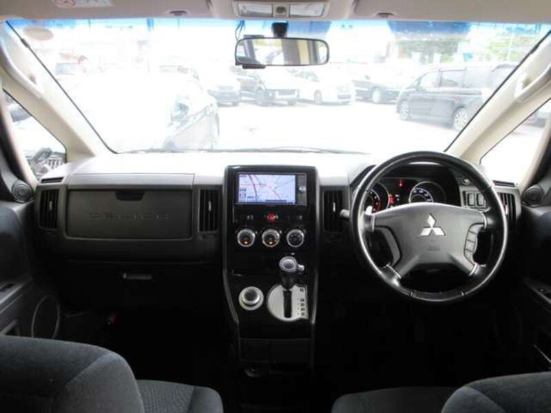 DELICA D5
