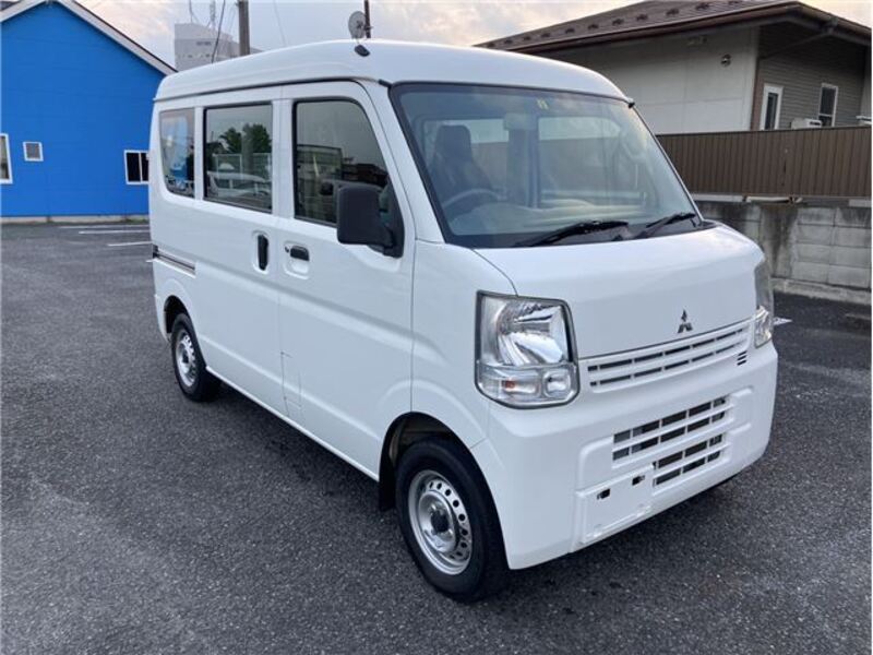 MITSUBISHI MINICAB VAN
