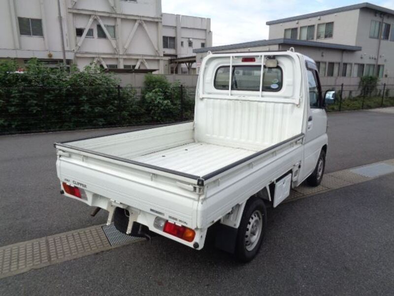 CLIPPER TRUCK
