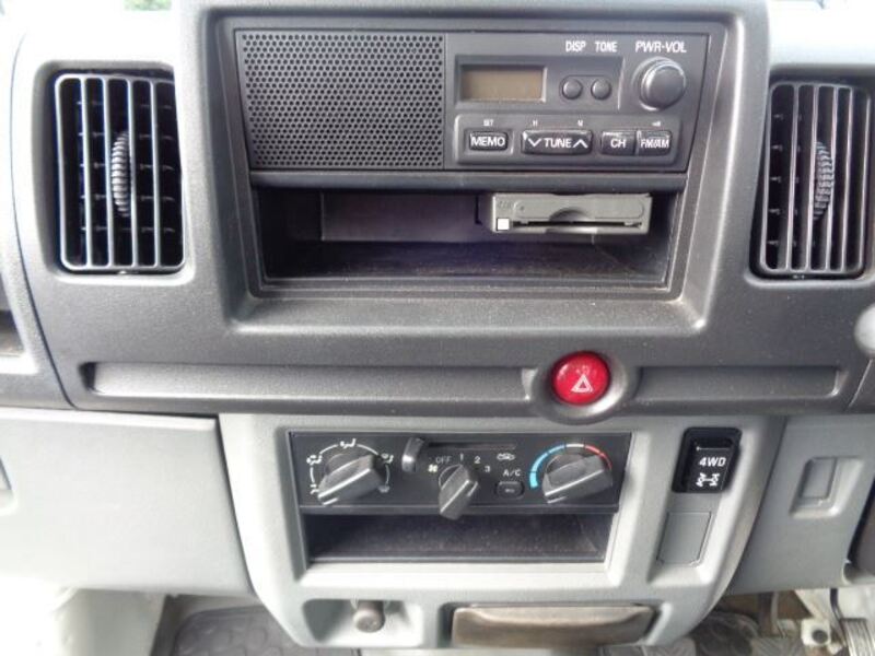 CLIPPER TRUCK