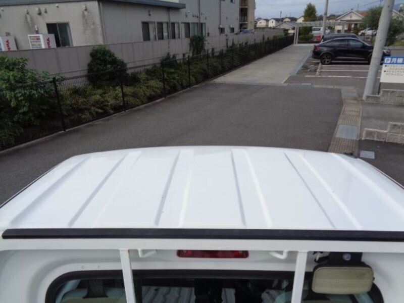 CLIPPER TRUCK
