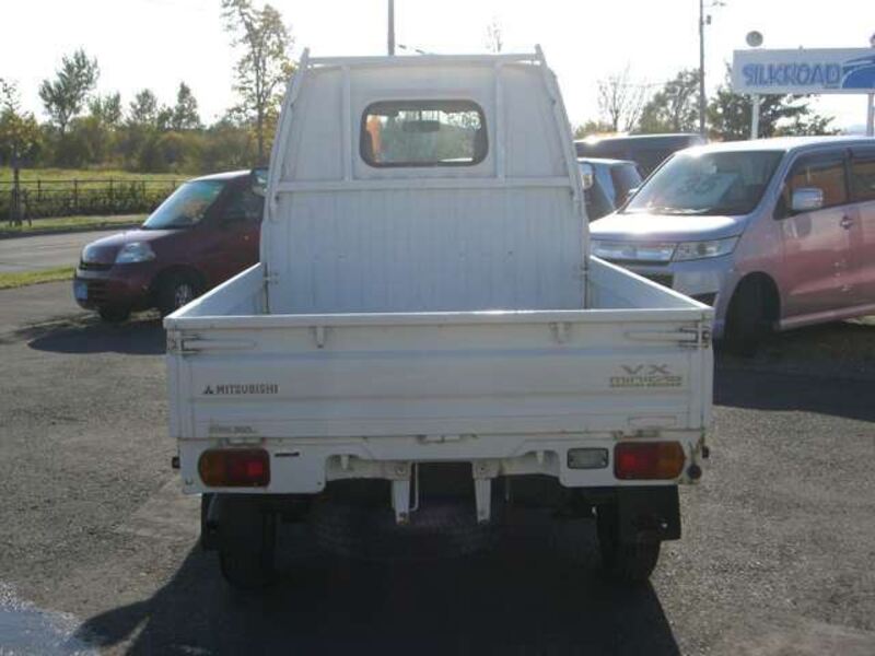 MINICAB TRUCK