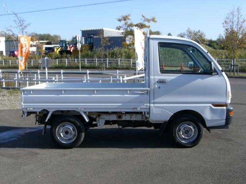 MINICAB TRUCK