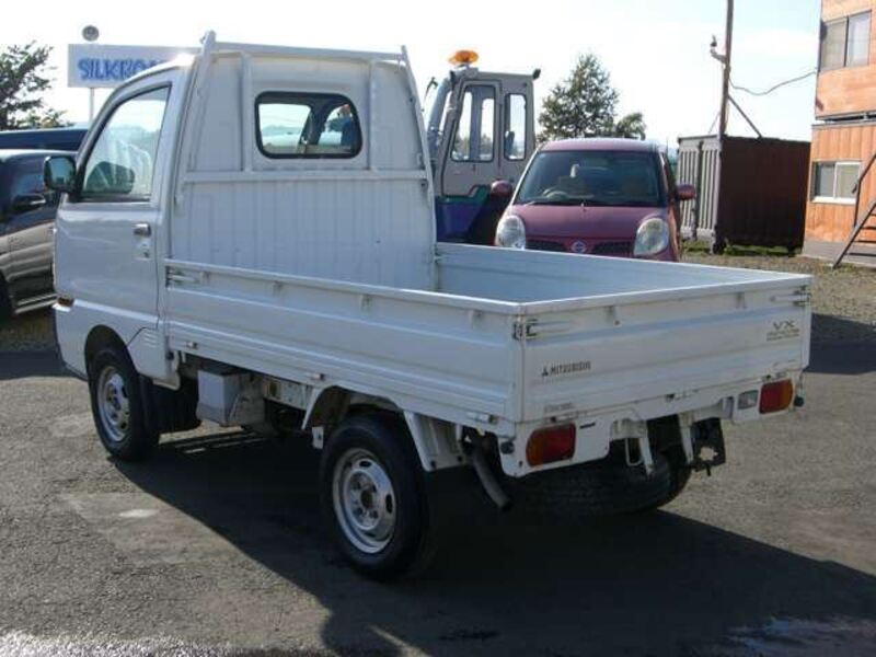 MINICAB TRUCK