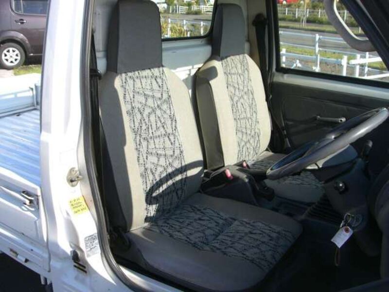 MINICAB TRUCK