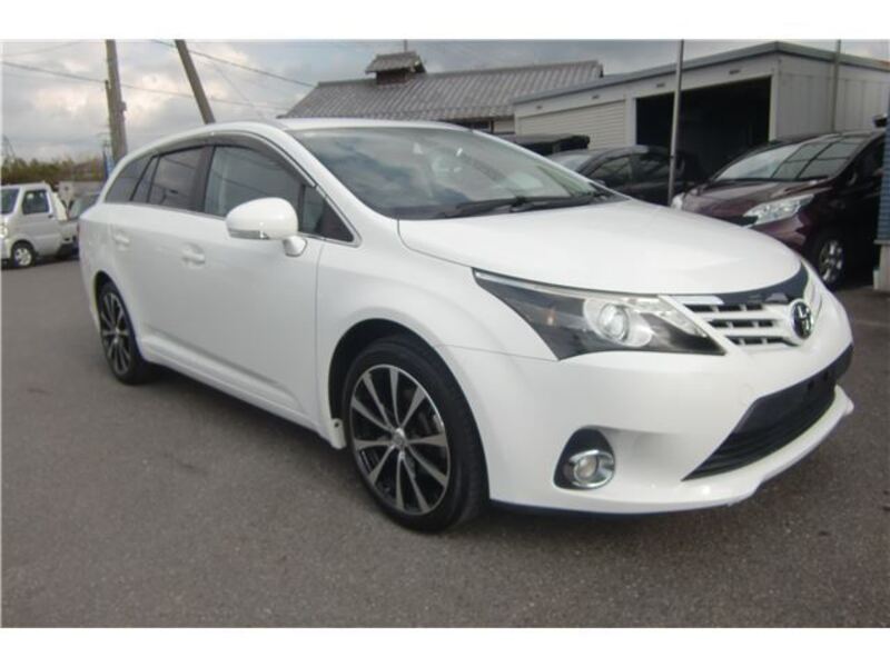 TOYOTA AVENSIS WAGON
