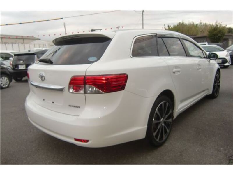 AVENSIS WAGON