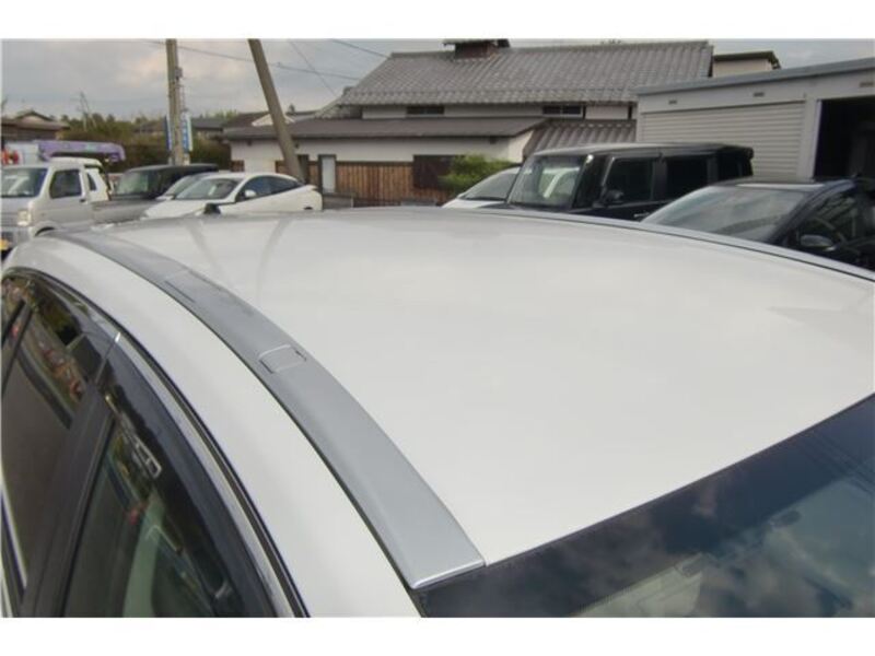 AVENSIS WAGON