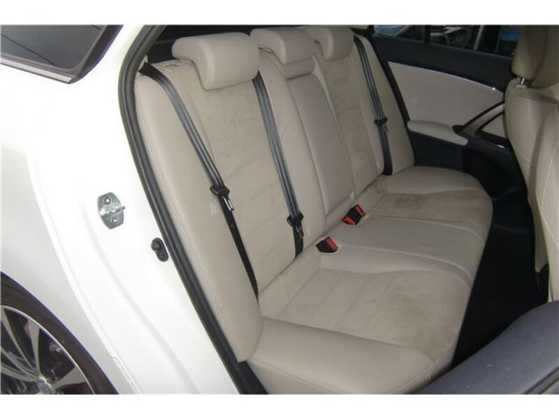 AVENSIS WAGON