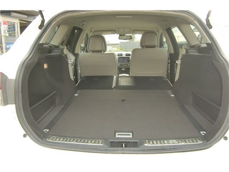AVENSIS WAGON