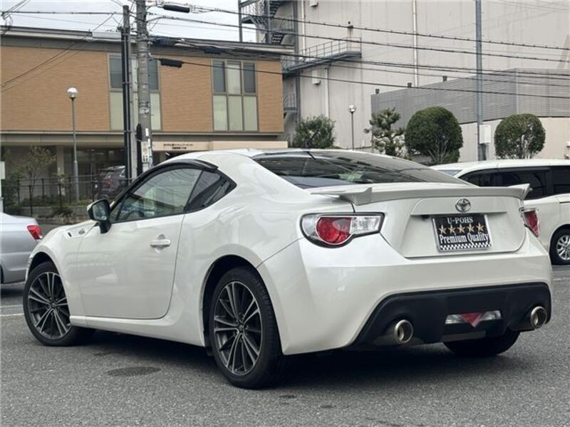 86