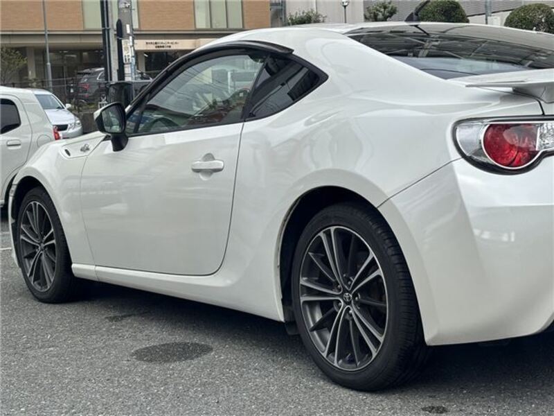 86