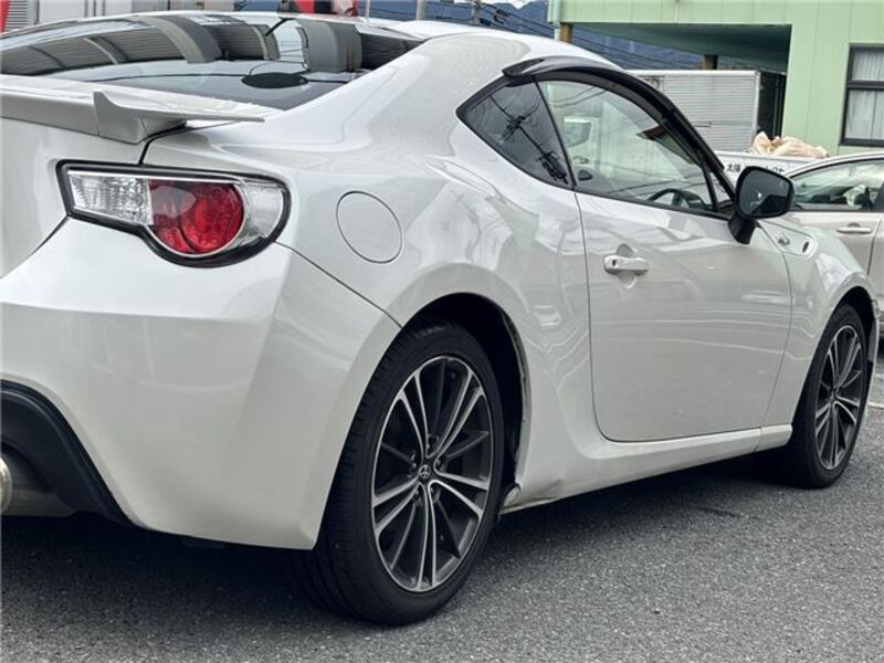 86