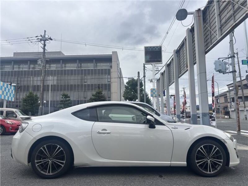 86
