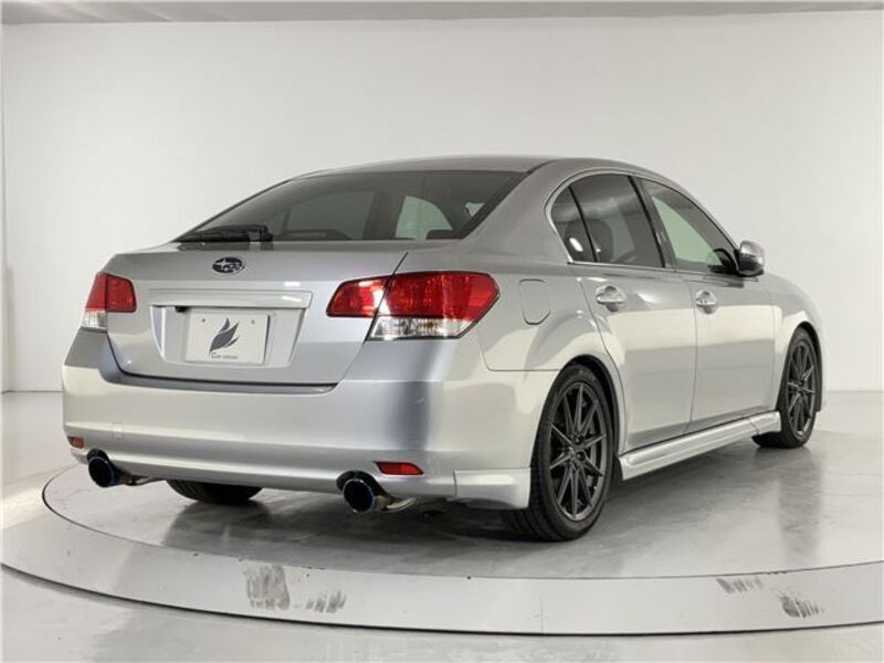 LEGACY B4