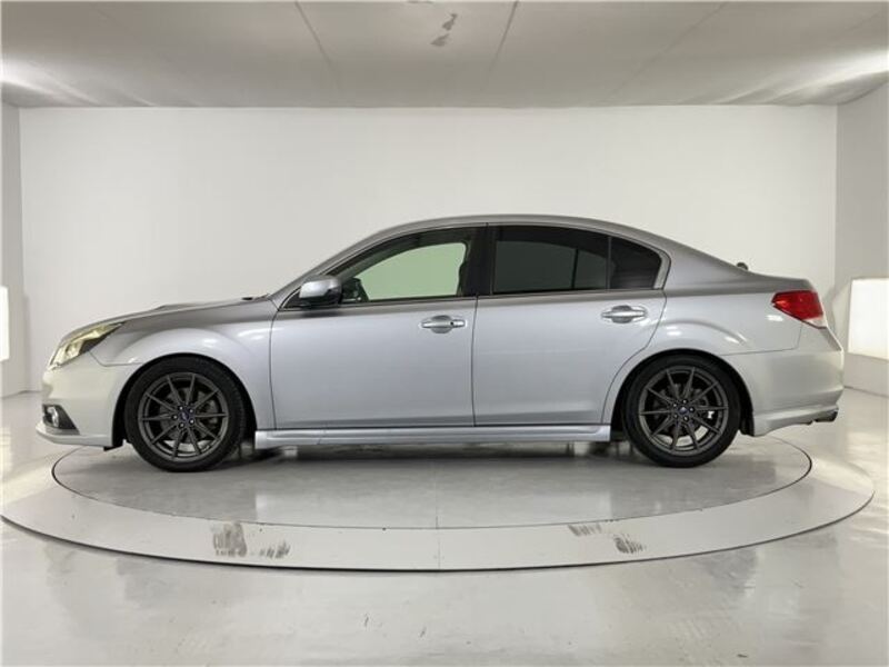 LEGACY B4