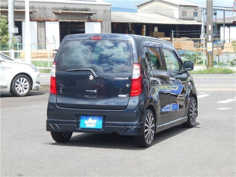 WAGON R