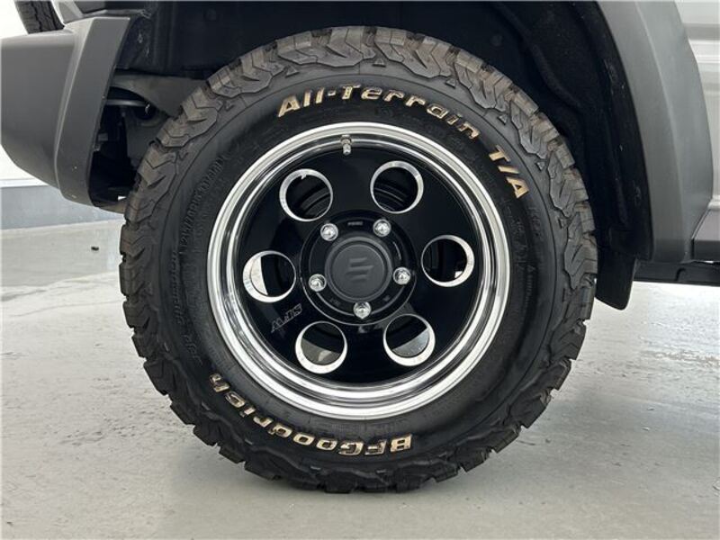 JIMNY SIERRA