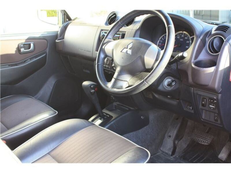 PAJERO MINI