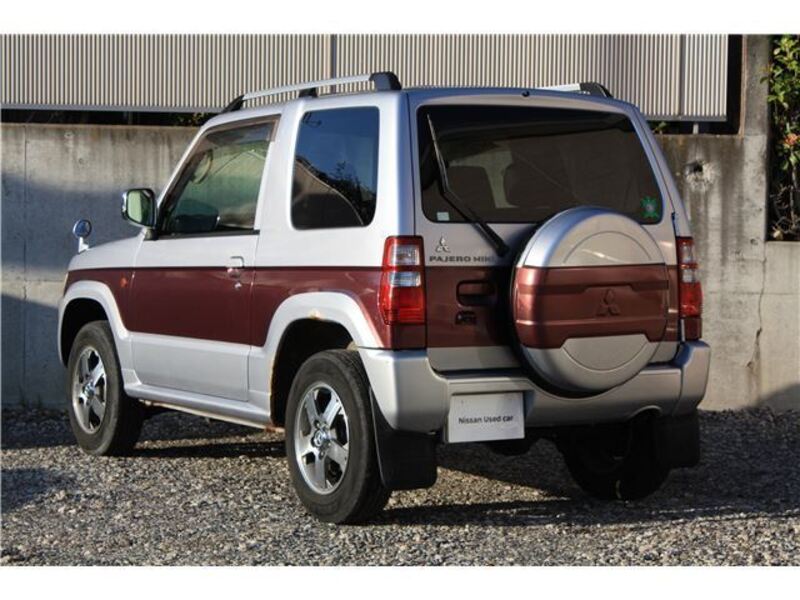 PAJERO MINI