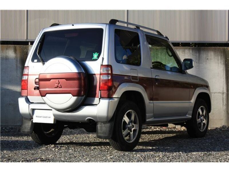PAJERO MINI