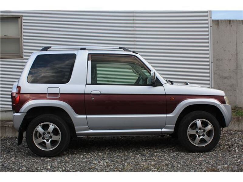 PAJERO MINI