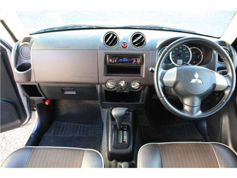 PAJERO MINI