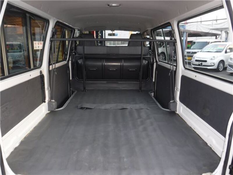 BONGO VAN