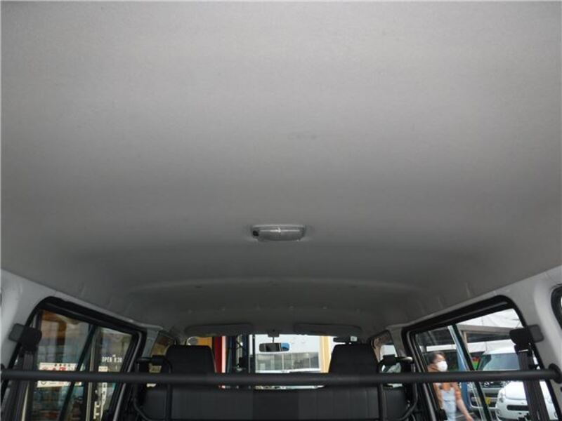 BONGO VAN