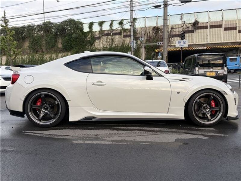 86