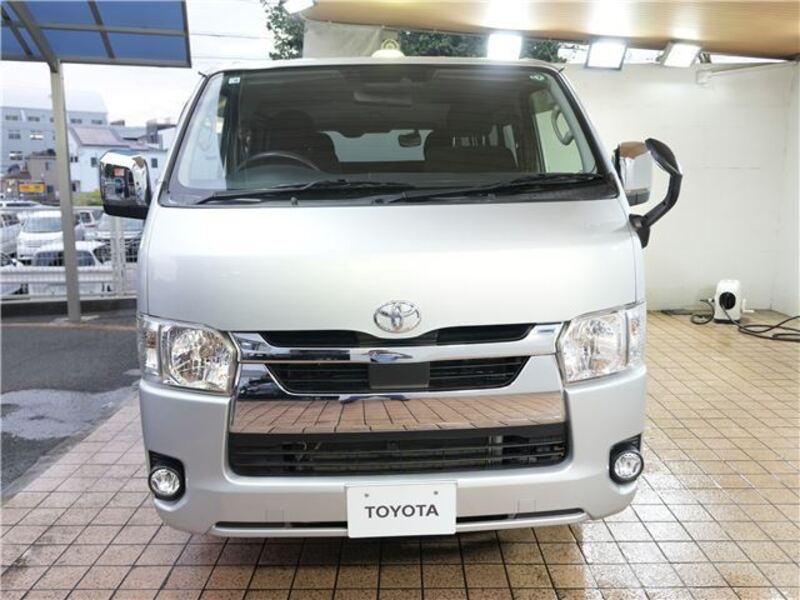 HIACE