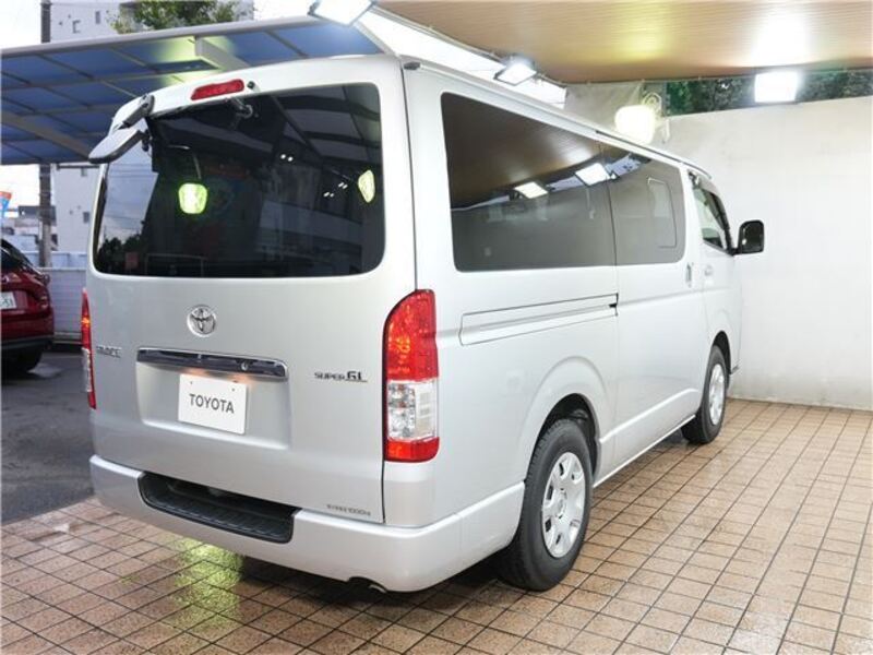 HIACE