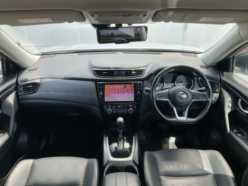 X-TRAIL