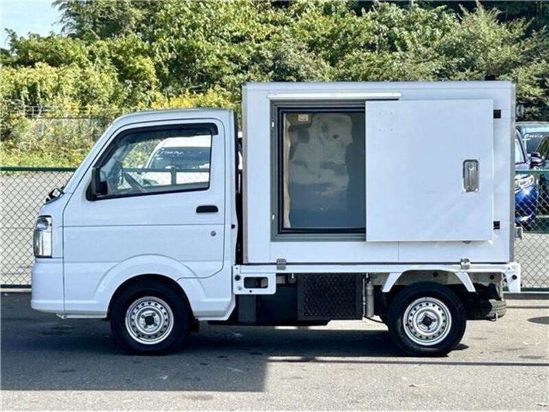CARRY TRUCK
