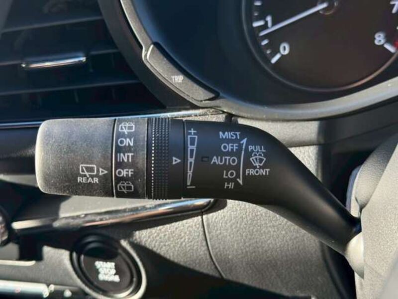 MAZDA3