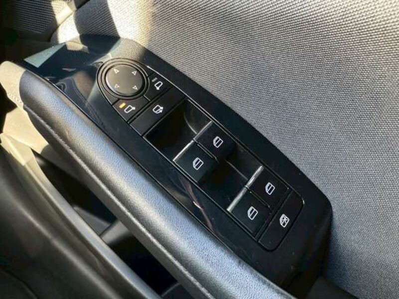 MAZDA3