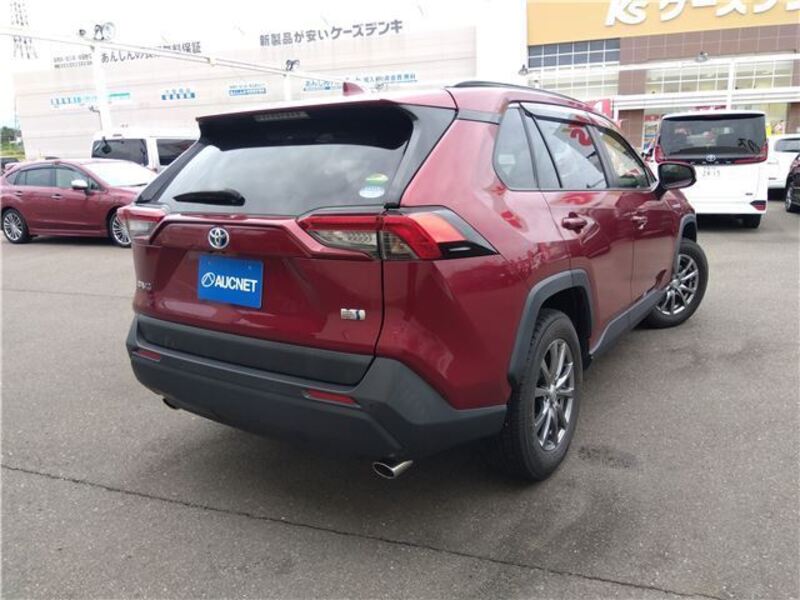 RAV4