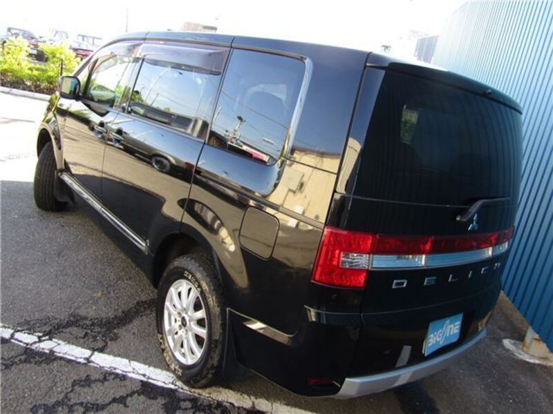 DELICA D5