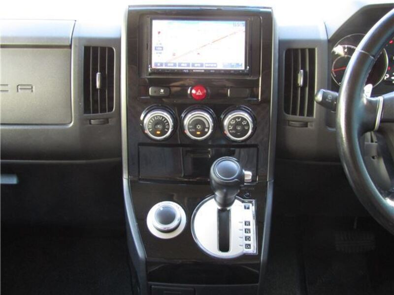 DELICA D5