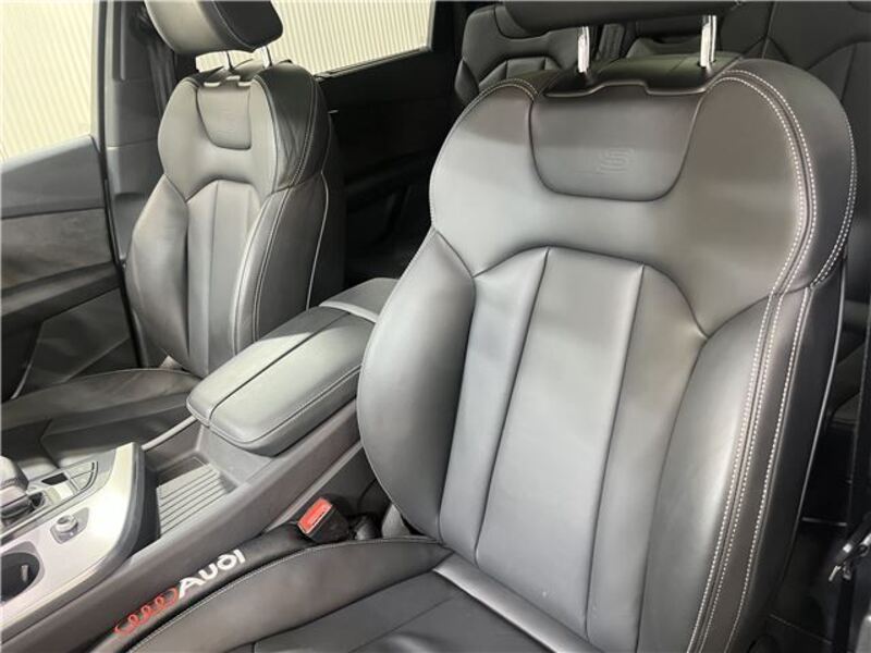 Q7