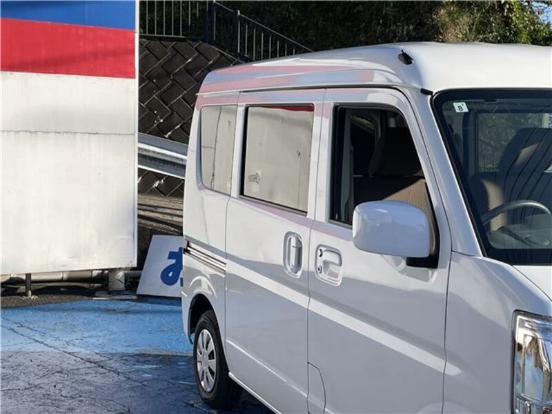 CLIPPER VAN