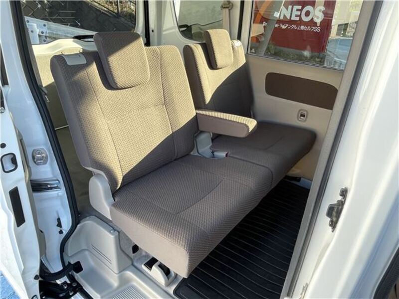 CLIPPER VAN