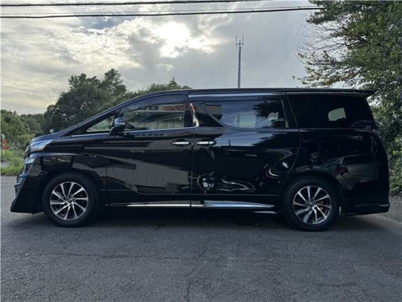 VELLFIRE